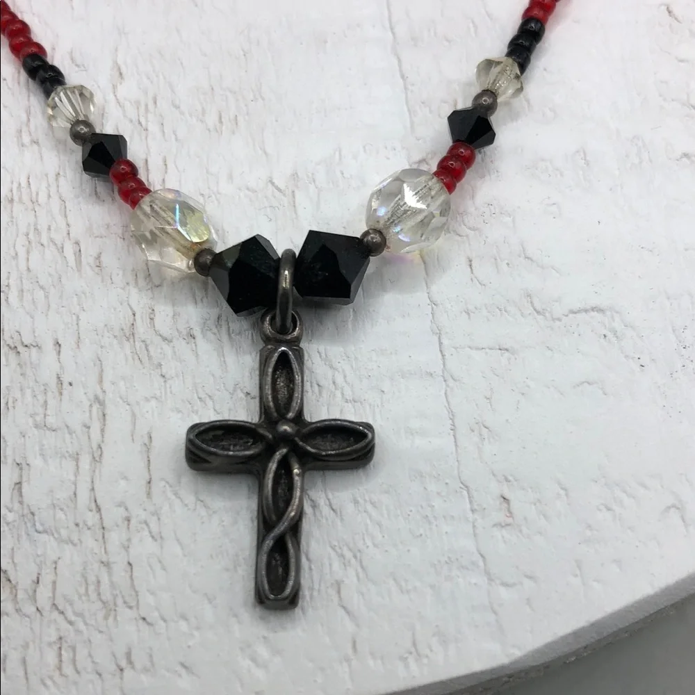 Vintage artisan handmade beaded cross sterling silver 925 necklace rosary style.